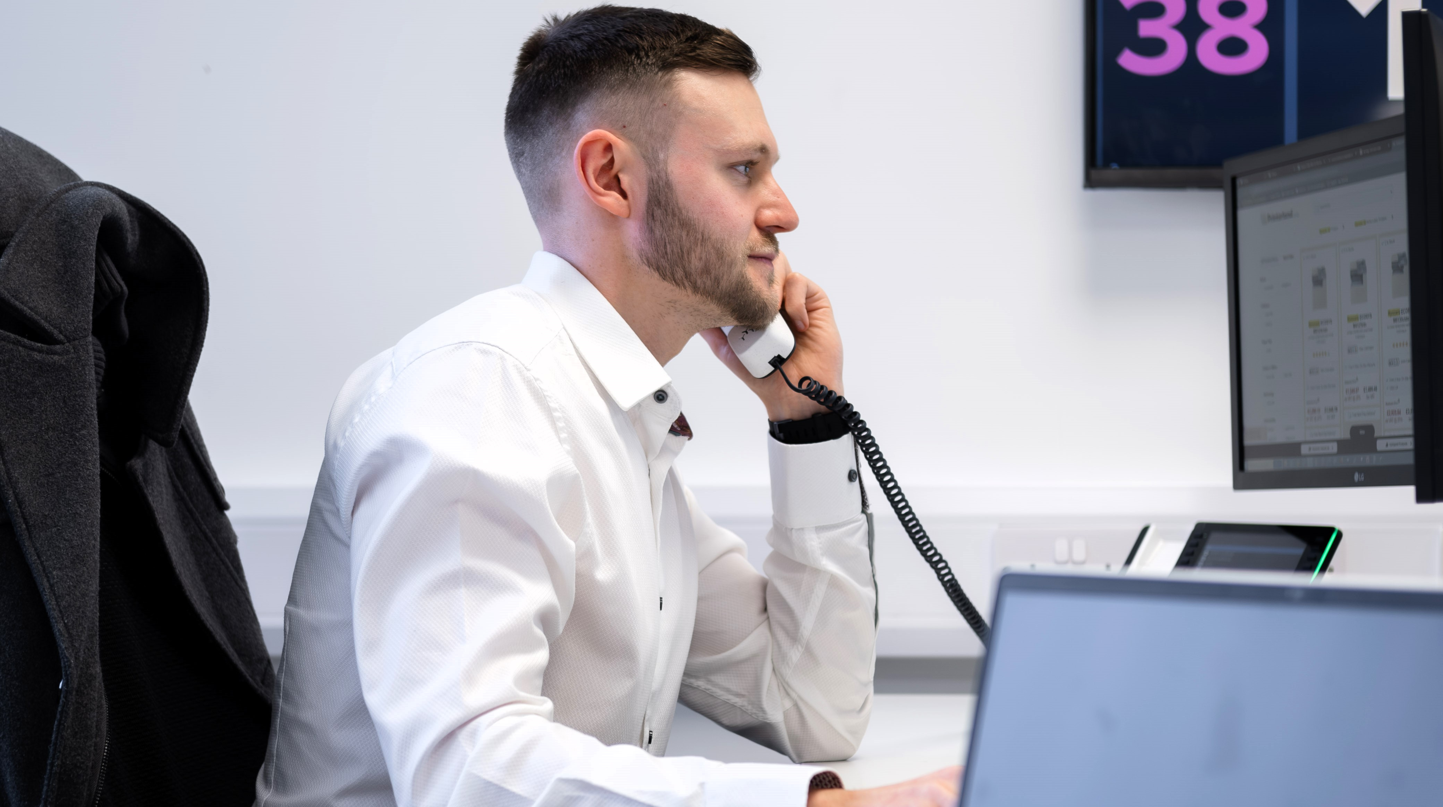 786 x 440 - replacement